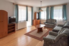 Flora Villa