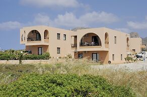 Nanakis Beach Apartments