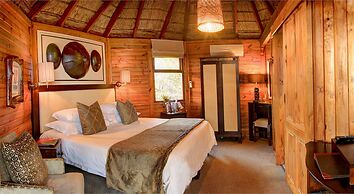 Garden Route Game Lodge