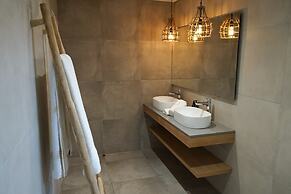 Garden Route Game Lodge