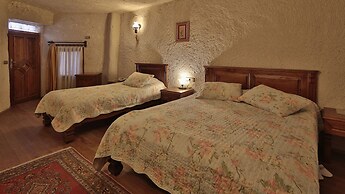 Vezir Cave Suites