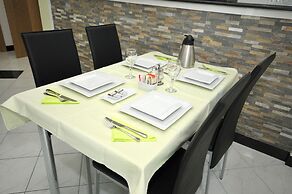 Apartments & Rooms Villa Maslina