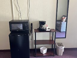 Midtown Inn & Suites