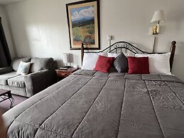 Midtown Inn & Suites
