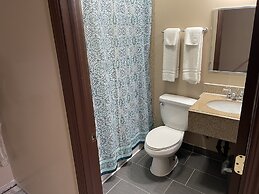 Economy Inn And Suites Ashtabula