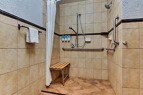 Drury Inn & Suites Phoenix Happy Valley