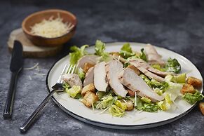 Drury Inn & Suites Phoenix Happy Valley