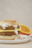 Drury Inn & Suites Phoenix Happy Valley