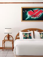 Villa Park Sun Island Resort - Complimentary One Way Domestic Transpor