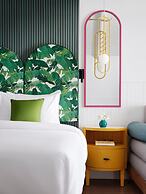 Villa Park Sun Island Resort - Complimentary One Way Domestic Transpor