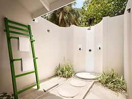 Villa Park Sun Island Resort - Complimentary One Way Domestic Transpor