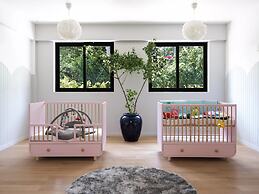 Villa Park Sun Island Resort - Complimentary One Way Domestic Transpor