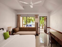 Villa Park Sun Island Resort - Complimentary One Way Domestic Transpor