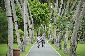 Villa Park Sun Island Resort - Complimentary One Way Domestic Transpor