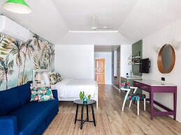 Villa Park Sun Island Resort - Complimentary One Way Domestic Transpor