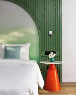 Villa Park Sun Island Resort - Complimentary One Way Domestic Transpor