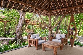 Villa Park Sun Island Resort - Complimentary One Way Domestic Transpor