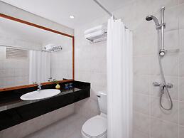 Villa Park Sun Island Resort - Complimentary One Way Domestic Transpor