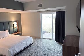 Wingate by Wyndham Geneva at SPIRE Academy