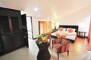 Paradise Garden Hotel and Convention Boracay Powered by ASTON