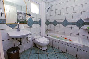 Paradise Garden Hotel and Convention Boracay Powered by ASTON