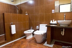 Paradise Garden Hotel and Convention Boracay Powered by ASTON