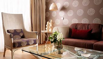 Divani Escape- Adults only