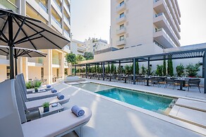 Divani Escape- Adults only