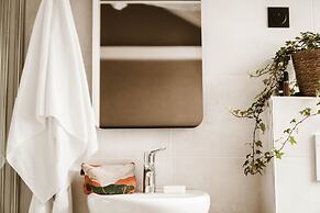 Hotel La Maison Montparnasse