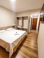 Harbor Querência Hotel