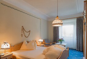 Hotel Krone Tirol