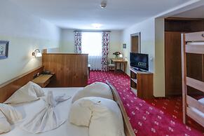 Hotel Krone Tirol