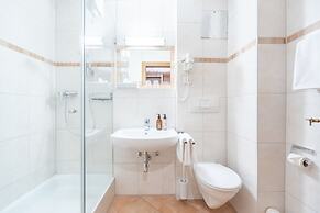 Hotel Krone Tirol