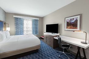 La Quinta Inn & Suites by Wyndham Houston Channelview