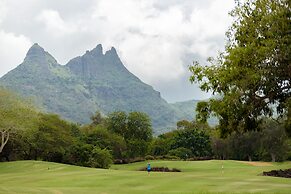 Maradiva Villas Resort & Spa