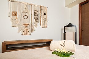 Maradiva Villas Resort & Spa