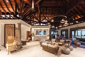 Maradiva Villas Resort & Spa