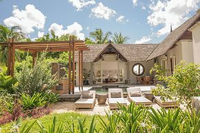 Maradiva Villas Resort & Spa