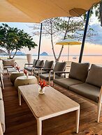 Maradiva Villas Resort & Spa