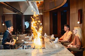 Maradiva Villas Resort & Spa