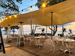 Maradiva Villas Resort & Spa