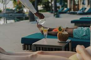 Maradiva Villas Resort & Spa