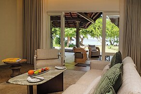Maradiva Villas Resort & Spa