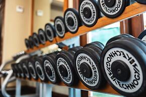 Maradiva Villas Resort & Spa