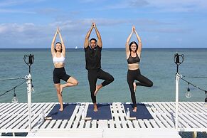 Maradiva Villas Resort & Spa