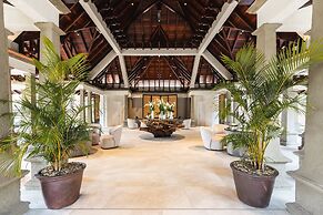 Maradiva Villas Resort & Spa