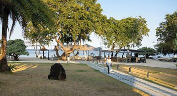 Maradiva Villas Resort & Spa