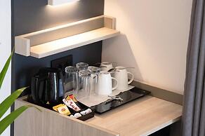 Pearl SeaBreeze Suites