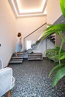 Pearl SeaBreeze Suites