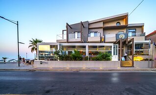 Pearl SeaBreeze Suites